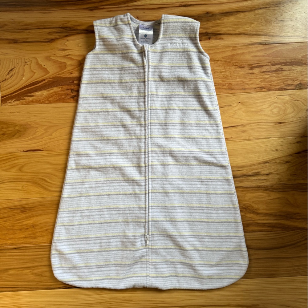 Halo fleece sleep sack, size 6-12mos, medium